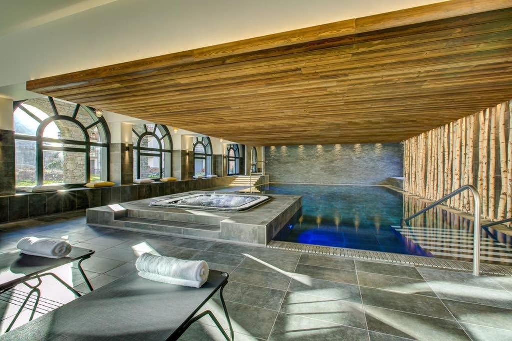 Residence Luxe 5*,Spa & Fitness, La Cordee Appartement 821 Chamonix Exteriör bild